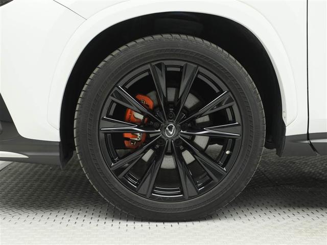 ＮＸ ＮＸ３５０　Ｆスポーツ　レクサス認定中古車ＣＰＯ　２０インチアルミホイール　ルーフレール　三眼フルＬＥＤヘッドランプ　アダプティブハイビームシステム　パノラミックビューモニター　パーキングサポートブレーキ　パノラマルーフ（19枚目）
