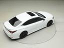 ＥＳ３００ｈ　Ｆスポーツ　レクサス認定中古車　ＣＰＯ　ＴＲＤフルエアロ　ムーンルーフ　デジタルインナーミラー　パノラミックビューモニター＋パーキングサポートブレーキ　Ｆスポーツ専用オレンジブレーキキャリパー（16枚目）