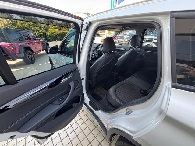 Ｘ１ ｘＤｒｉｖｅ　１８ｄ　ｘライン　ヘッドアップディスプレイ　アクティブクルーズコントロール　シートヒーター　パワーバックドア　フルセグＴＶ　バックカメラ　ドライブレコーダー　ＥＴＣ（40枚目）