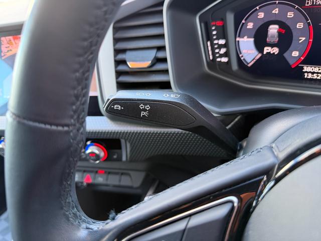 A1スポーツバック 25TFSI アドバンスド EGS2年保証付きコントラストルーフ バックカメラ アシスタンスパッケージ コンビニエンスパッケージ ナビゲーションパッケージ(17枚目)