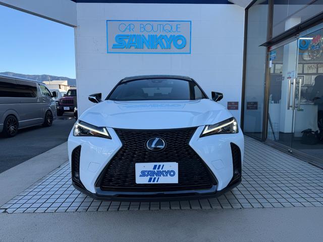 �n�ƂR�W�N�̎��тɂ��Ǝ��̃��[�g���d������s�����ƂŁA�㎿�ȗA���Ԃ����[�Y�i�u���ɂ��񋟂����Ă��������܂��B���X�ł͍��N���E�ᑖ�s�ȗA���Ԃ����C���ɔ̔��������Ă���܂��B