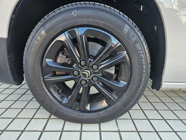 ベルランゴ シャイン　シャイン　ディーゼルターボ　パノラミックルーフ　純正ナビＴＶ　Ａｐｐｌｅｃａｒｐｌａｙ　全周囲カメラ　アダプティブクルーズコントロール　ブラインドスポット　レーンキープ　純正１６インチアルミ　ＥＴＣ（13枚目）