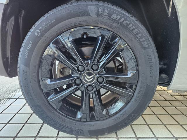 ベルランゴ シャイン　シャイン　ディーゼルターボ　パノラミックルーフ　純正ナビＴＶ　Ａｐｐｌｅｃａｒｐｌａｙ　全周囲カメラ　アダプティブクルーズコントロール　ブラインドスポット　レーンキープ　純正１６インチアルミ　ＥＴＣ（14枚目）