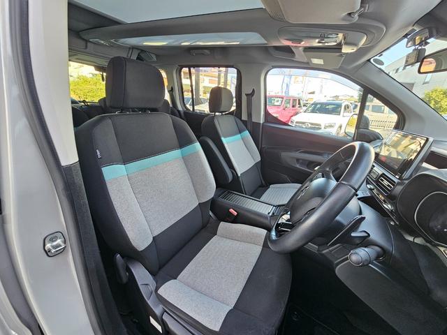 ベルランゴ シャイン　シャイン　ディーゼルターボ　パノラミックルーフ　純正ナビＴＶ　Ａｐｐｌｅｃａｒｐｌａｙ　全周囲カメラ　アダプティブクルーズコントロール　ブラインドスポット　レーンキープ　純正１６インチアルミ　ＥＴＣ（17枚目）