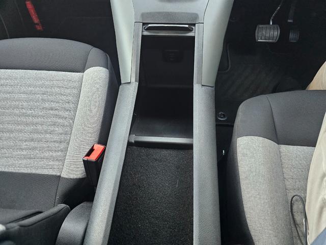 ベルランゴ シャイン　シャイン　ディーゼルターボ　パノラミックルーフ　純正ナビＴＶ　Ａｐｐｌｅｃａｒｐｌａｙ　全周囲カメラ　アダプティブクルーズコントロール　ブラインドスポット　レーンキープ　純正１６インチアルミ　ＥＴＣ（24枚目）