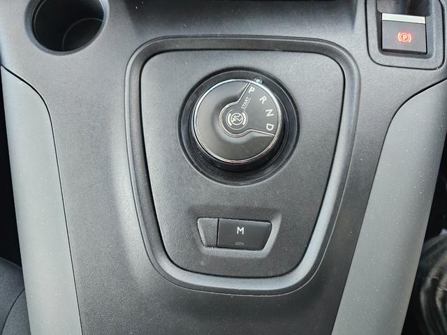 ベルランゴ シャイン　シャイン　ディーゼルターボ　パノラミックルーフ　純正ナビＴＶ　Ａｐｐｌｅｃａｒｐｌａｙ　全周囲カメラ　アダプティブクルーズコントロール　ブラインドスポット　レーンキープ　純正１６インチアルミ　ＥＴＣ（42枚目）