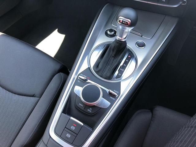 40TFSI コンフォートP スタイルP ナビ リヤカメラ(18枚目)