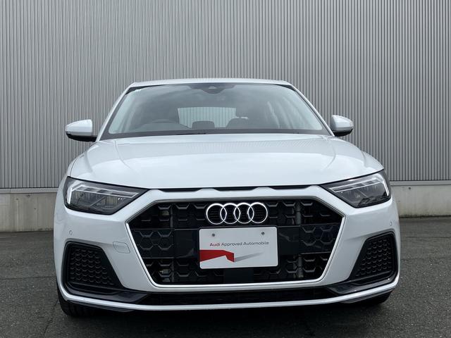 Ａ１スポーツバック ２５ＴＦＳＩ　アドバンスド　元デモカー／アダプティブクルーズ／リヤビューカメラ／サイドアシスト／ハイビームアシスト／アドバンスキー／バーチャルコックピット／ワイヤレスチャージング／スマートフォンインターフェイス／禁煙車（2枚目）