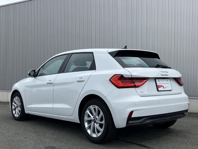 Ａ１スポーツバック ２５ＴＦＳＩ　アドバンスド　元デモカー／アダプティブクルーズ／リヤビューカメラ／サイドアシスト／ハイビームアシスト／アドバンスキー／バーチャルコックピット／ワイヤレスチャージング／スマートフォンインターフェイス／禁煙車（7枚目）
