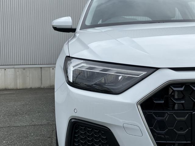 Ａ１スポーツバック ２５ＴＦＳＩ　アドバンスド　元デモカー／アダプティブクルーズ／リヤビューカメラ／サイドアシスト／ハイビームアシスト／アドバンスキー／バーチャルコックピット／ワイヤレスチャージング／スマートフォンインターフェイス／禁煙車（9枚目）