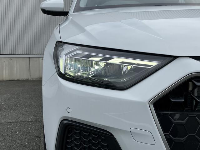 Ａ１スポーツバック ２５ＴＦＳＩ　アドバンスド　元デモカー／アダプティブクルーズ／リヤビューカメラ／サイドアシスト／ハイビームアシスト／アドバンスキー／バーチャルコックピット／ワイヤレスチャージング／スマートフォンインターフェイス／禁煙車（10枚目）