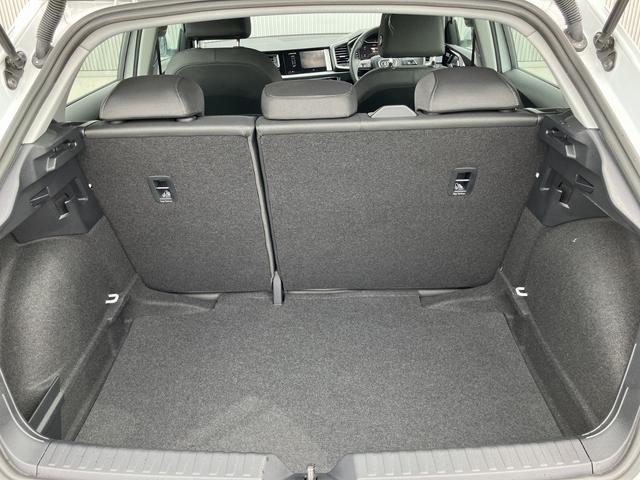 Ａ１スポーツバック ２５ＴＦＳＩ　アドバンスド　元デモカー／アダプティブクルーズ／リヤビューカメラ／サイドアシスト／ハイビームアシスト／アドバンスキー／バーチャルコックピット／ワイヤレスチャージング／スマートフォンインターフェイス／禁煙車（19枚目）