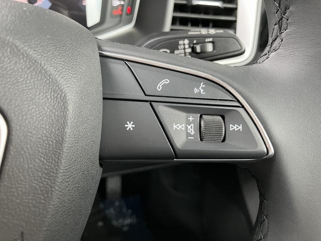 Ａ１スポーツバック ２５ＴＦＳＩ　アドバンスド　元デモカー／アダプティブクルーズ／リヤビューカメラ／サイドアシスト／ハイビームアシスト／アドバンスキー／バーチャルコックピット／ワイヤレスチャージング／スマートフォンインターフェイス／禁煙車（31枚目）