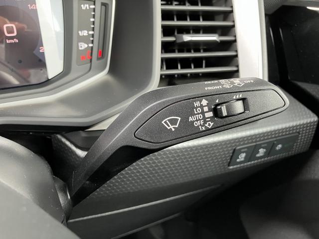 Ａ１スポーツバック ２５ＴＦＳＩ　アドバンスド　元デモカー／アダプティブクルーズ／リヤビューカメラ／サイドアシスト／ハイビームアシスト／アドバンスキー／バーチャルコックピット／ワイヤレスチャージング／スマートフォンインターフェイス／禁煙車（34枚目）