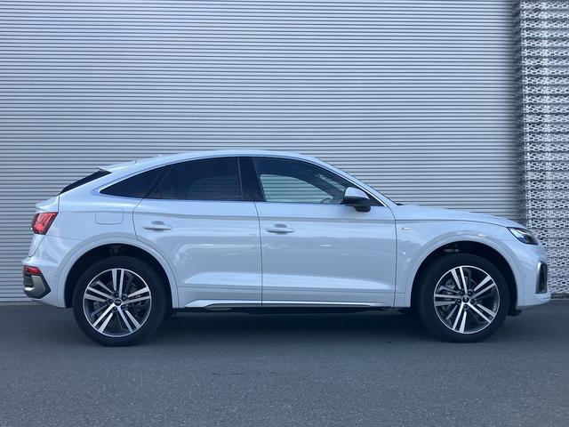 Ｑ５スポーツバック ４０ＴＤＩクワトロ　Ｓライン　ワンオーナー／Ｓｌｉｎｅ　ｄｙｎａｍｉｃ　ｅｄｉｔｉｏｎ／ファインナッパレザー／ダンピングコントロールサスペンション／２０インチアルミ／プライバシーガラス／サラウンドビューカメラ／禁煙車（5枚目）