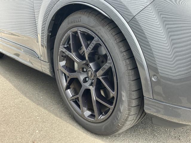 Ｑ７ ５０ＴＤＩクワトロ　Ｓライン　元デモカー／Ａｕｄｉレーザーライト／ブラックスタイリング／オールホイールステアリング／サンブラインド（リヤサイド）／プライバシーガラス／アダプティブエアサス／バルコナレザー／パワークロージングドア（12枚目）