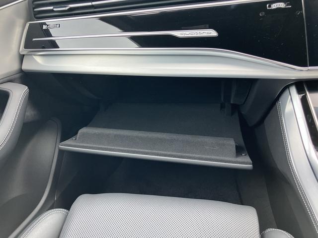 Ｑ７ ５０ＴＤＩクワトロ　Ｓライン　元デモカー／Ａｕｄｉレーザーライト／ブラックスタイリング／オールホイールステアリング／サンブラインド（リヤサイド）／プライバシーガラス／アダプティブエアサス／バルコナレザー／パワークロージングドア（40枚目）