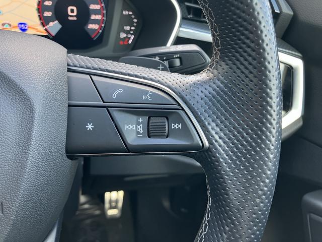 Ｑ３スポーツバック ３５ＴＤＩクワトロ　Ｓライン　ワンオーナー／禁煙車／パーシャルレザー／アダプティブクルーズ／サラウンドビューカメラ／リヤビューカメラ／オートマチックテールゲート／アダプティブクルーズ／サイドアシスト／リヤトラフィックアシスト／（42枚目）