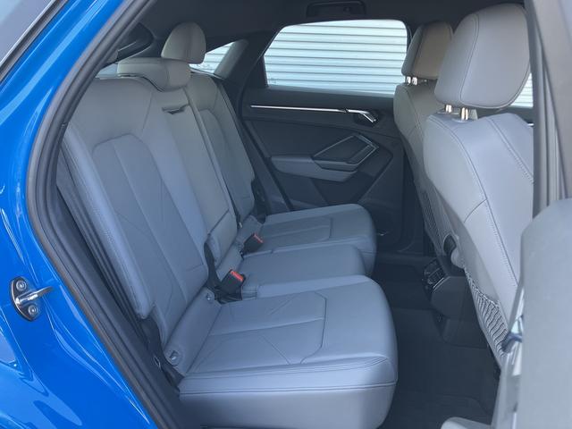 Ｑ３スポーツバック ３５ＴＤＩクワトロ　Ｓライン　ワンオーナー／禁煙車／パーシャルレザー／アダプティブクルーズ／サラウンドビューカメラ／リヤビューカメラ／オートマチックテールゲート／アダプティブクルーズ／サイドアシスト／リヤトラフィックアシスト／（53枚目）