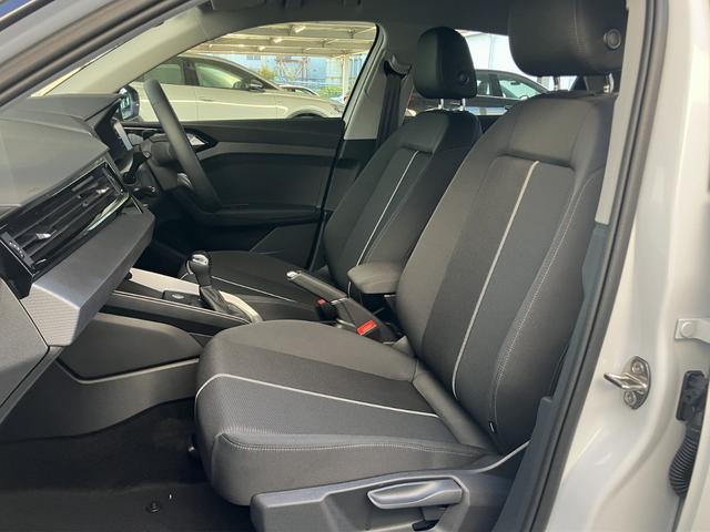 A1スポーツバック 25TFSI アドバンスド コンビニエンス&アシスタンスP ナビゲーションP スマートフォンインターフェイス コントラストルーフ ワイヤレスチャージング Audiconnect Audiconnect アダプティブクルーズ(46枚目)