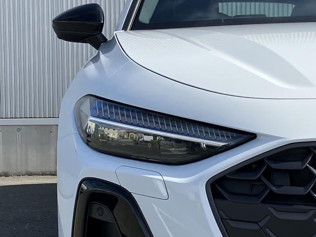 Ａ５アバント ＴＦＳＩ　１１０ｋＷ　元デモカー／テクノロジーパッケージプロ／Ｓラインパッケージ／１９インチアルミ／レザー＆Ｓヒーター／サラウンドビューモニター／ステアリングヒーター／パーシャルレザー／認定中古車（8枚目）
