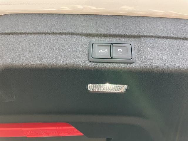 Ａ５アバント ＴＦＳＩ　１１０ｋＷ　元デモカー／テクノロジーパッケージプロ／Ｓラインパッケージ／１９インチアルミ／レザー＆Ｓヒーター／サラウンドビューモニター／ステアリングヒーター／パーシャルレザー／認定中古車（25枚目）