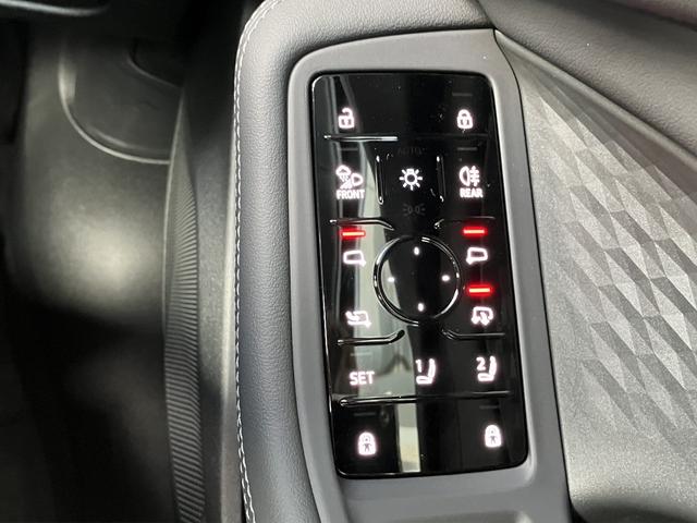 Ａ５アバント ＴＦＳＩ　１１０ｋＷ　元デモカー／テクノロジーパッケージプロ／Ｓラインパッケージ／１９インチアルミ／レザー＆Ｓヒーター／サラウンドビューモニター／ステアリングヒーター／パーシャルレザー／認定中古車（38枚目）