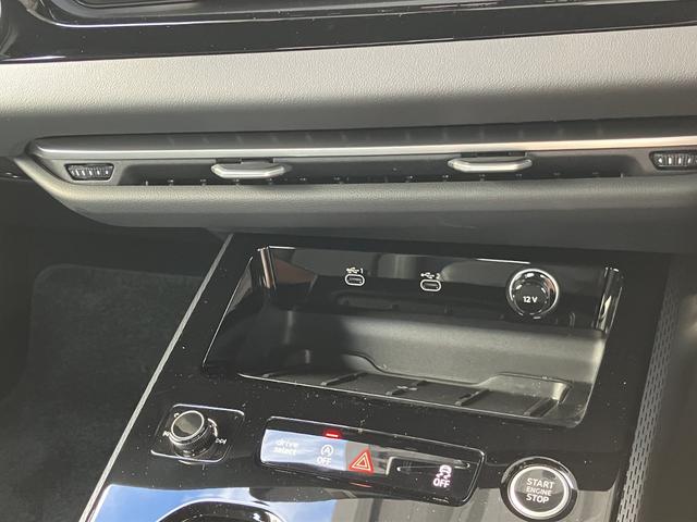 Ａ５アバント ＴＦＳＩ　１１０ｋＷ　元デモカー／テクノロジーパッケージプロ／Ｓラインパッケージ／１９インチアルミ／レザー＆Ｓヒーター／サラウンドビューモニター／ステアリングヒーター／パーシャルレザー／認定中古車（47枚目）
