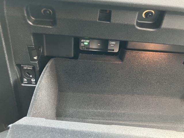 Ａ５アバント ＴＦＳＩ　１１０ｋＷ　元デモカー／テクノロジーパッケージプロ／Ｓラインパッケージ／１９インチアルミ／レザー＆Ｓヒーター／サラウンドビューモニター／ステアリングヒーター／パーシャルレザー／認定中古車（50枚目）
