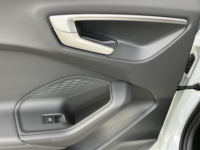 Ａ５アバント ＴＦＳＩ　１１０ｋＷ　元デモカー／テクノロジーパッケージプロ／Ｓラインパッケージ／１９インチアルミ／レザー＆Ｓヒーター／サラウンドビューモニター／ステアリングヒーター／パーシャルレザー／認定中古車（70枚目）