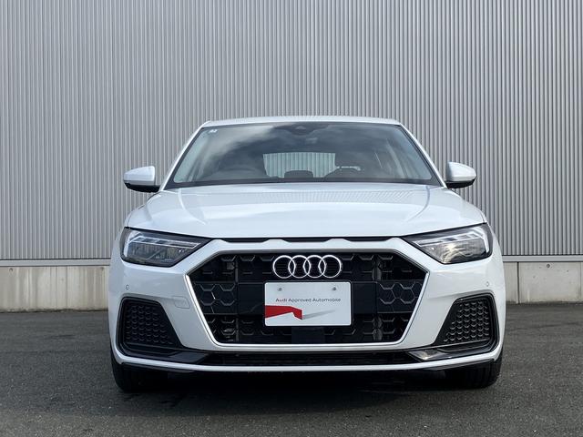 A1スポーツバック 25TFSI アドバンスド 元デモカー/アダプティブクルーズ/サイドアシスト/リヤビューカメラ/アドバンスキー/アウディパーキングシステム/MMIナビゲーションシステム/バーチャルコックピット/スマホインターフェイス/禁煙車(3枚目)