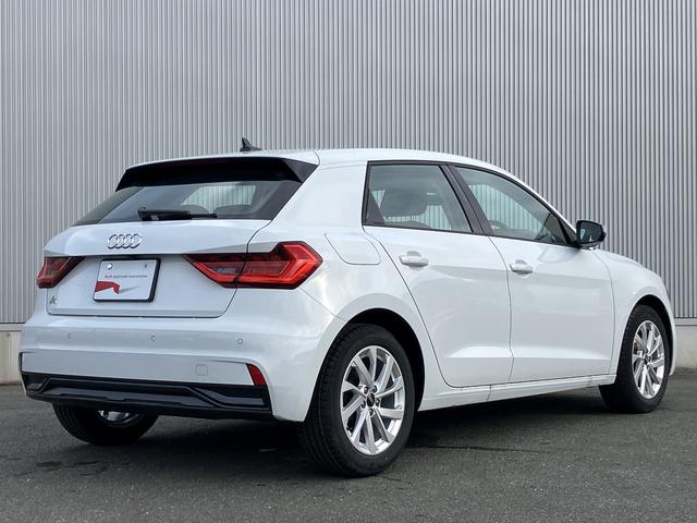 A1スポーツバック 25TFSI アドバンスド 元デモカー/アダプティブクルーズ/サイドアシスト/リヤビューカメラ/アドバンスキー/アウディパーキングシステム/MMIナビゲーションシステム/バーチャルコックピット/スマホインターフェイス/禁煙車(6枚目)