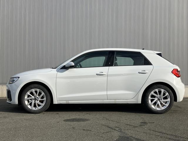 A1スポーツバック 25TFSI アドバンスド 元デモカー/アダプティブクルーズ/サイドアシスト/リヤビューカメラ/アドバンスキー/アウディパーキングシステム/MMIナビゲーションシステム/バーチャルコックピット/スマホインターフェイス/禁煙車(9枚目)