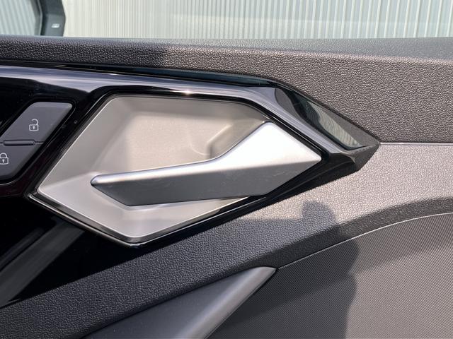 A1スポーツバック 25TFSI アドバンスド 元デモカー/アダプティブクルーズ/サイドアシスト/リヤビューカメラ/アドバンスキー/アウディパーキングシステム/MMIナビゲーションシステム/バーチャルコックピット/スマホインターフェイス/禁煙車(40枚目)