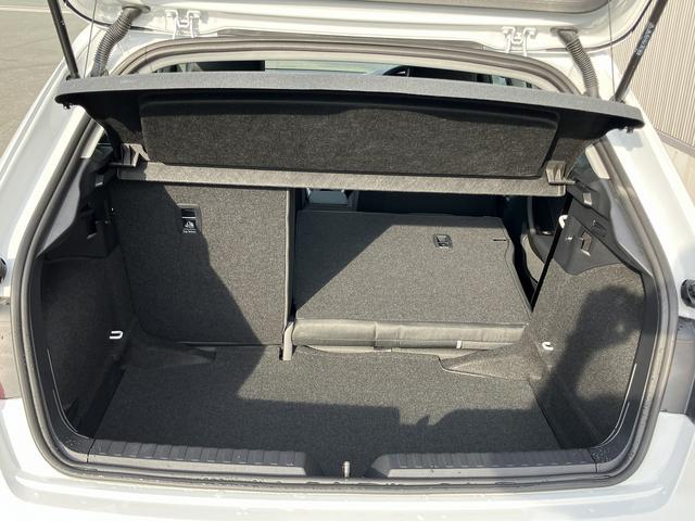 A1スポーツバック 25TFSI アドバンスド 元デモカー/アダプティブクルーズ/サイドアシスト/リヤビューカメラ/アドバンスキー/アウディパーキングシステム/MMIナビゲーションシステム/バーチャルコックピット/スマホインターフェイス/禁煙車(46枚目)