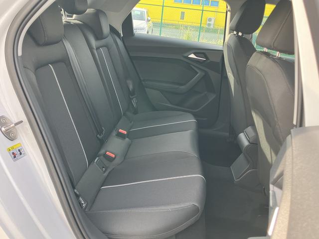 A1スポーツバック 25TFSI アドバンスド 元デモカー/アダプティブクルーズ/サイドアシスト/リヤビューカメラ/アドバンスキー/アウディパーキングシステム/MMIナビゲーションシステム/バーチャルコックピット/スマホインターフェイス/禁煙車(50枚目)