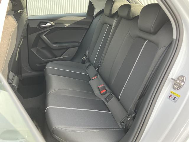 A1スポーツバック 25TFSI アドバンスド 元デモカー/アダプティブクルーズ/サイドアシスト/リヤビューカメラ/アドバンスキー/アウディパーキングシステム/MMIナビゲーションシステム/バーチャルコックピット/スマホインターフェイス/禁煙車(52枚目)
