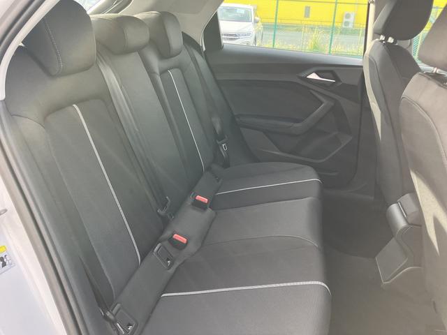 A1スポーツバック 25TFSI アドバンスド 元デモカー/アダプティブクルーズ/サイドアシスト/リヤビューカメラ/アドバンスキー/アウディパーキングシステム/MMIナビゲーションシステム/バーチャルコックピット/スマホインターフェイス/禁煙車(53枚目)