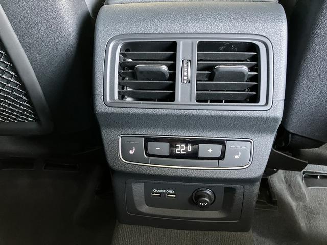 Q5 40TDIクワトロ Sライン TVチューナー S line plus パッケージ コンフォートパッケージ ステアリングヒーター アーティフィシャルインテリアレザー (ドアアームレスト/センターコンソール)(68枚目)