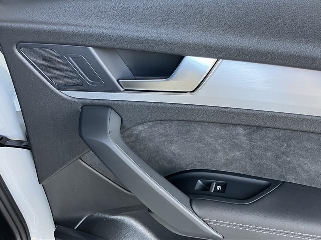 Q5 40TDIクワトロ Sライン TVチューナー S line plus パッケージ コンフォートパッケージ ステアリングヒーター アーティフィシャルインテリアレザー (ドアアームレスト/センターコンソール)(70枚目)