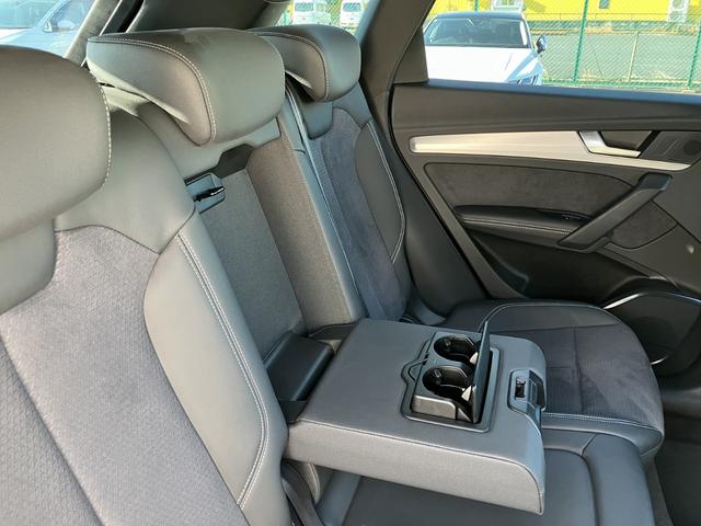 Q5 40TDIクワトロ Sライン TVチューナー S line plus パッケージ コンフォートパッケージ ステアリングヒーター アーティフィシャルインテリアレザー (ドアアームレスト/センターコンソール)(79枚目)