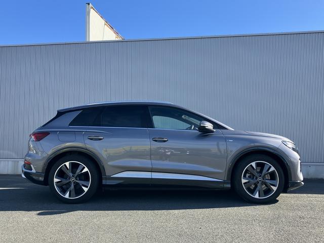 Ｑ４ ｅ－トロン ４０ｅ－トロン　Ｓ　ｌｉｎｅ　インテリアプラスＰ　スポーツサスペンション　シートヒーター　オートマチックテールゲート　ワイヤレスチャージング　パーシャルレザー　マトリクスＬＥＤヘッドライト（5枚目）