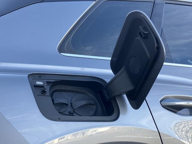 Ｑ４ ｅ－トロン ４０ｅ－トロン　Ｓ　ｌｉｎｅ　インテリアプラスＰ　スポーツサスペンション　シートヒーター　オートマチックテールゲート　ワイヤレスチャージング　パーシャルレザー　マトリクスＬＥＤヘッドライト（15枚目）