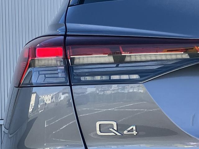 Ｑ４ ｅ－トロン ４０ｅ－トロン　Ｓ　ｌｉｎｅ　インテリアプラスＰ　スポーツサスペンション　シートヒーター　オートマチックテールゲート　ワイヤレスチャージング　パーシャルレザー　マトリクスＬＥＤヘッドライト（19枚目）