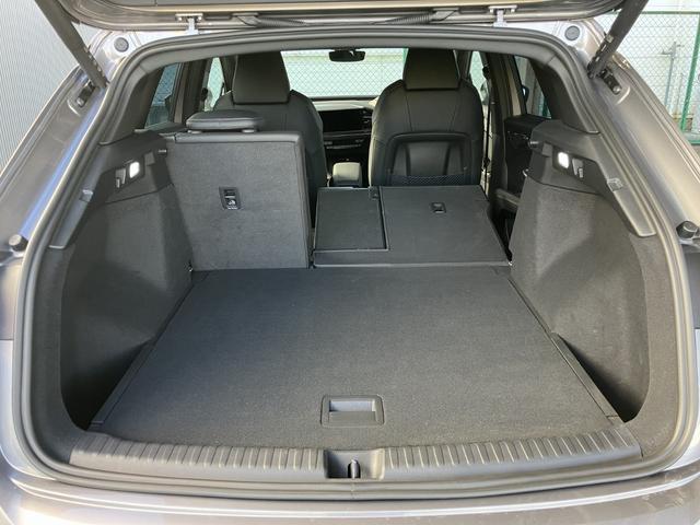 Ｑ４ ｅ－トロン ４０ｅ－トロン　Ｓ　ｌｉｎｅ　インテリアプラスＰ　スポーツサスペンション　シートヒーター　オートマチックテールゲート　ワイヤレスチャージング　パーシャルレザー　マトリクスＬＥＤヘッドライト（23枚目）