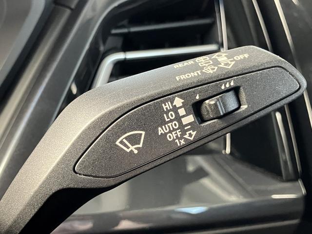 Ｑ４ ｅ－トロン ４０ｅ－トロン　Ｓ　ｌｉｎｅ　インテリアプラスＰ　スポーツサスペンション　シートヒーター　オートマチックテールゲート　ワイヤレスチャージング　パーシャルレザー　マトリクスＬＥＤヘッドライト（37枚目）