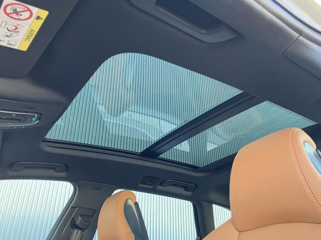 ＲＳ４アバント ベースグレード　ＲＳスポーツエキゾーストシステム　パノラマサンルーフ　　ブラック　Ａｕｄｉ　ｒｉｎｇｓ　＆　ブラックスタイリング　　ブレーキキャリパー　レッド　サラウンドビューカメラ　ファインナッパレザー（68枚目）