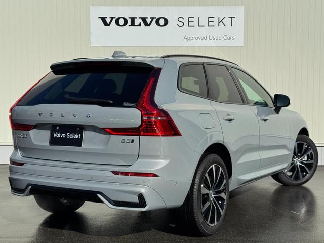 新安全・運転支援機能「リア衝突回避・被害軽減ブレーキシステム」：後退時に主にリアバンパーより高い位置にある静止した障害物を検知するよう設計。ブレーキ介入は速度が１０　ｋｍ／ｈ　未満のときに機能します。