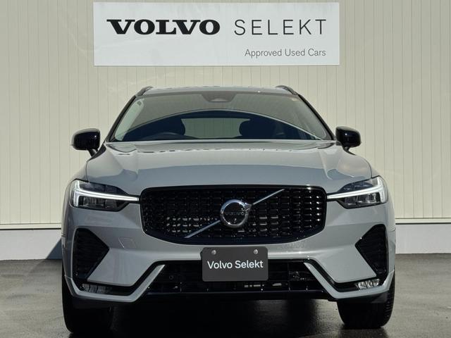 Ｄａｒｋ　Ｅｄｉｔｉｏｎ専用のチャコールを基調としたフロントデザイン。