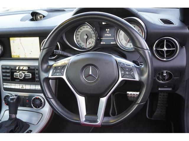 ＳＬＫ ＳＬＫ２００ブルーエフィシェンシー　赤革スポーツシート　電動ヴァリオルーフ　純正ＨＤＤナビ　地デジフルセグＴＶ　Ｂｌｕｅｔｏｏｔｈ　パーキングセンサー　バイキセノン　インテリジェントライト　スマートキー　スペアキー（43枚目）